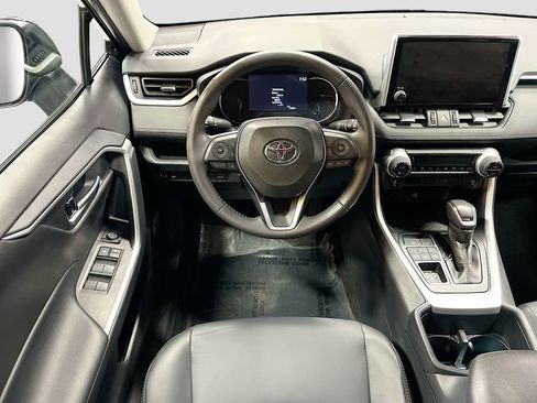 Used 2025 Toyota RAV4 XLE Premium AWD/4WD image 22