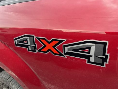 Used 2018 Ford F150 XLT w/ Equipment Group 302A Luxury AWD/4WD image 6