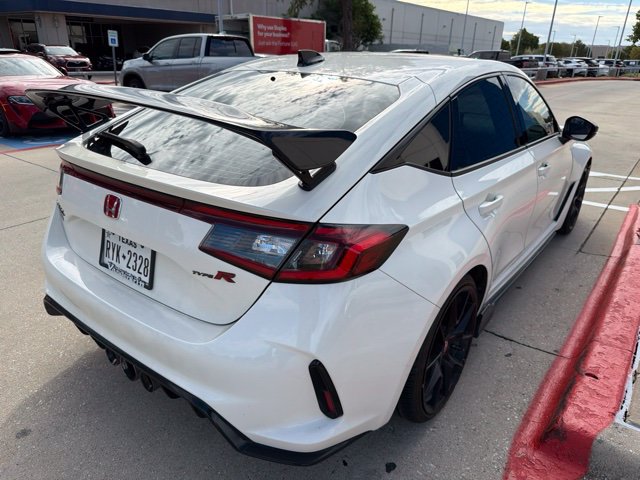 Used 2024 Honda Civic Type R image 5