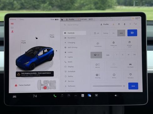 Used 2024 Tesla Model Y Long Range AWD/4WD image 17