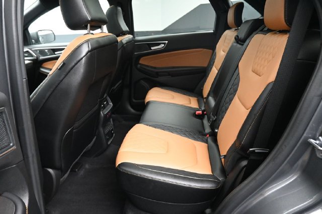 Certified 2024 Ford Edge Titanium w/ Titanium Elite Package AWD/4WD image 21