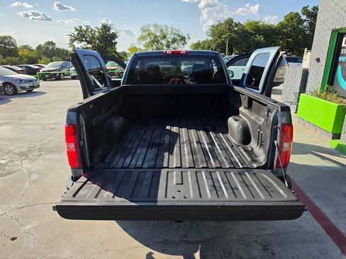 Used 2011 Chevrolet Silverado 1500 LS RWD image 22