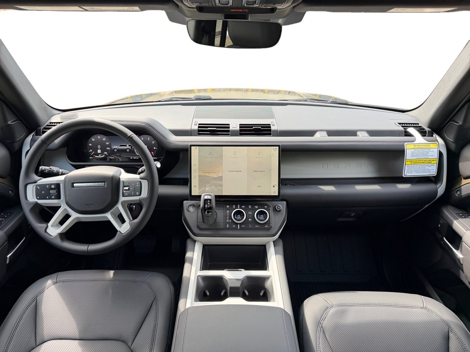 New 2026 Land Rover Defender 110 X-Dynamic SE AWD/4WD image 19