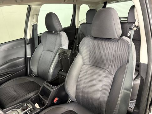 Used 2023 Subaru Forester Premium AWD/4WD image 12