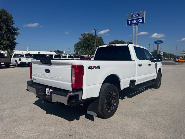 Used 2024 Ford F250 XLT AWD/4WD image 5
