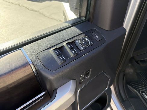 Used 2022 Ford F450 Lariat w/ Lariat Ultimate Package image 20