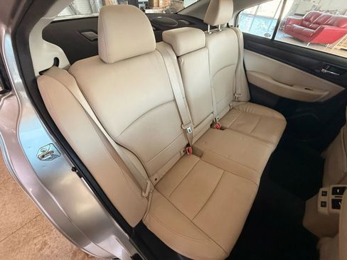 Used 2016 Subaru Legacy 2.5i Limited image 21