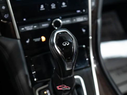 Used 2018 INFINITI Q50 Luxe w/ Sensory Package (Luxe) image 33