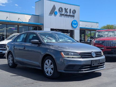 Used 2017 Volkswagen Jetta S FWD image 1