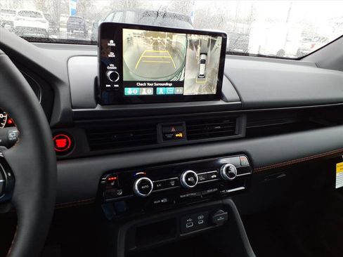 New 2025 Honda Pilot TrailSport image 14