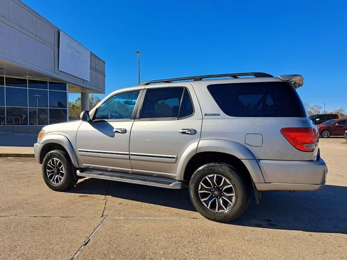 Used 2005 Toyota Sequoia Limited image 7