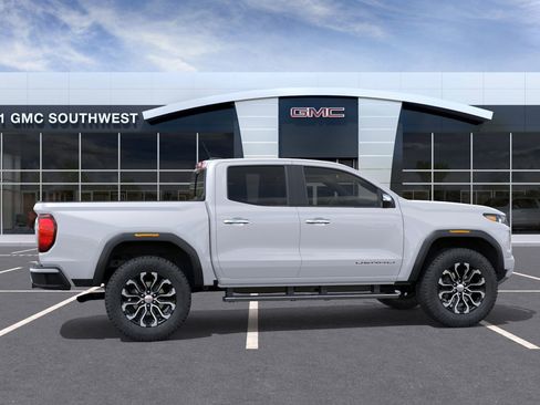 New 2026 GMC Canyon Denali image 29