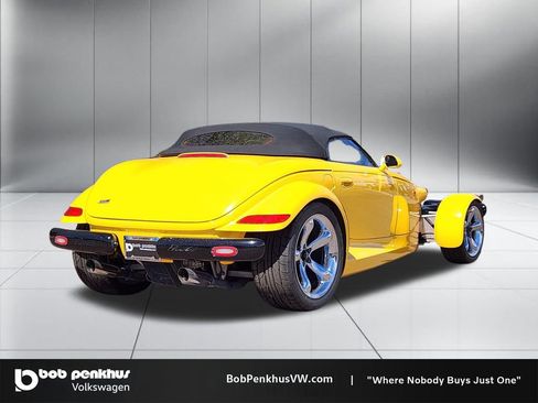 Used 2000 Plymouth Prowler image 25