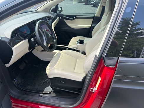 Used 2019 Tesla Model X Long Range AWD/4WD image 11