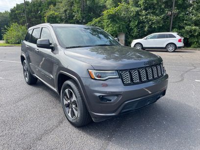 Used 2020 Jeep Grand Cherokee Altitude