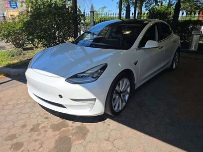 Used 2019 Tesla Model 3 Standard Range Plus