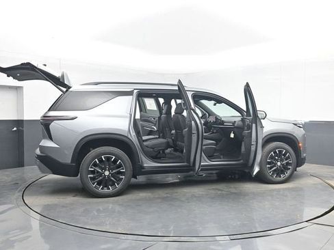 New 2026 Chevrolet Traverse LT FWD image 53