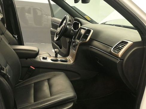 Used 2015 Jeep Grand Cherokee Limited image 14