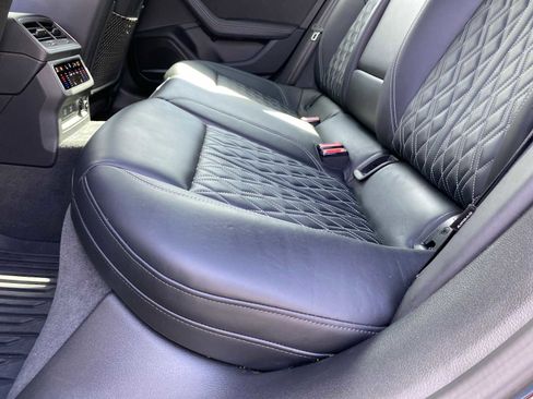 Used 2021 Audi S7 Premium Plus w/ S Sport Package image 31