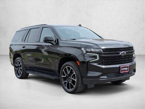Used 2024 Chevrolet Tahoe RST w/ Luxury Package AWD/4WD image 3