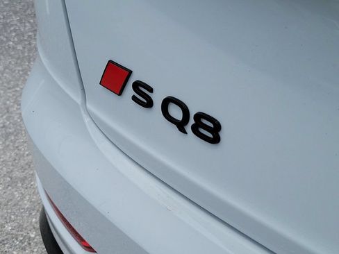 New 2026 Audi SQ8 Premium Plus AWD/4WD image 5