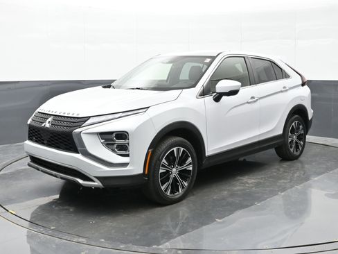 Used 2022 Mitsubishi Eclipse Cross SEL image 8