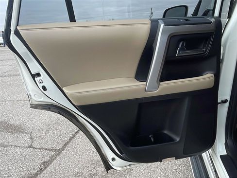 Used 2019 Toyota 4Runner Limited image 17