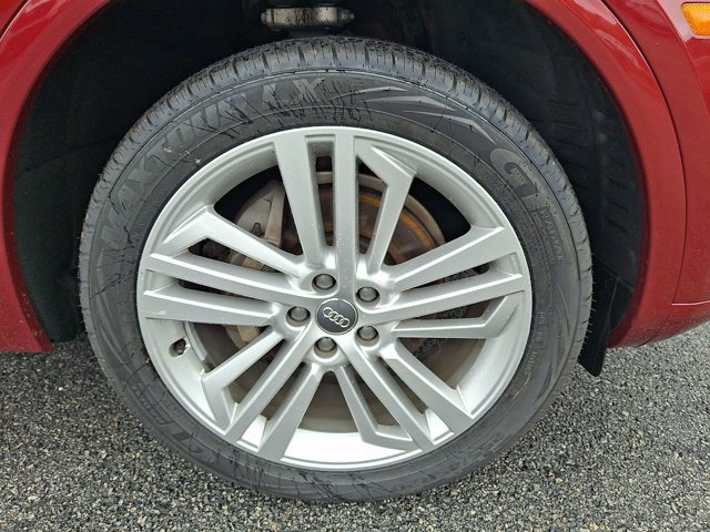 Used 2018 Audi Q5 2.0T Premium Plus AWD/4WD image 11