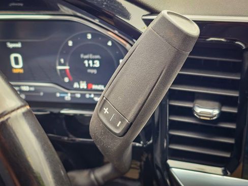 Certified 2024 GMC Sierra 1500 SLE w/ Preferred Package image 19