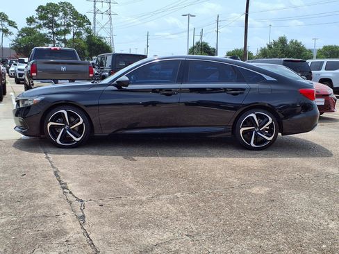 Used 2021 Honda Accord Sport image 25