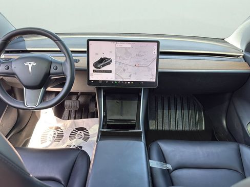 Used 2019 Tesla Model 3 Standard Range Plus RWD image 19