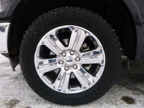 Used 2019 Ford F150 Lariat w/ Equipment Group 502A Luxury image 27