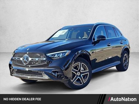 Used 2026 Mercedes-Benz GLC 300 image 1