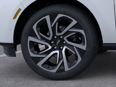 New 2026 Lincoln Navigator Reserve AWD/4WD image 19