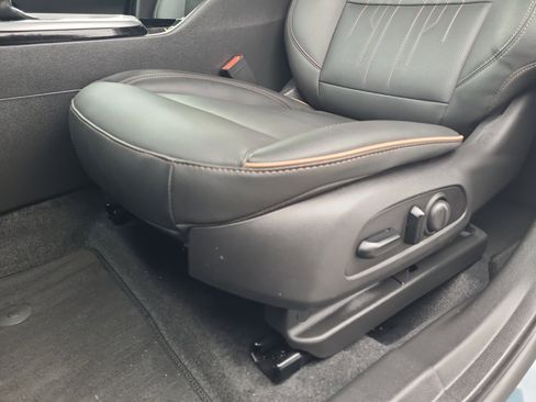 Used 2025 Buick Envista Avenir image 13