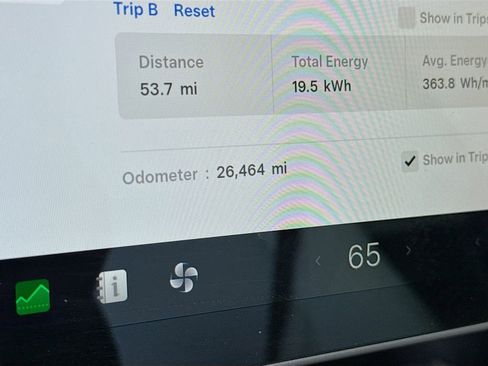 Used 2024 Tesla Model Y Long Range image 4