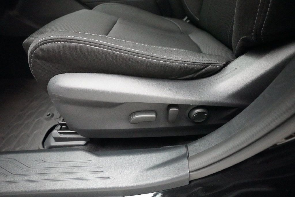 Used 2025 Subaru Legacy Premium w/ Popular Package #1A AWD/4WD image 27