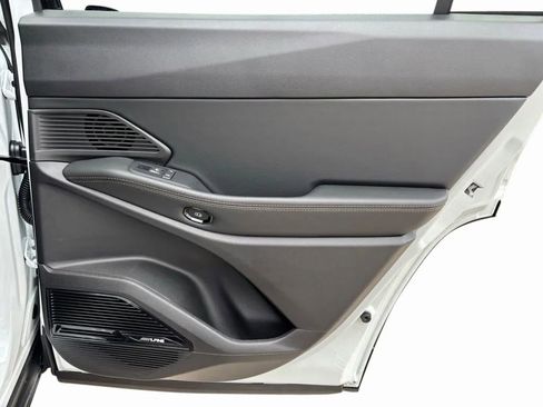 New 2026 Jeep Cherokee Limited image 15