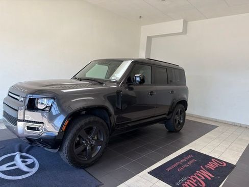 Used 2023 Land Rover Defender 110 S AWD/4WD image 1