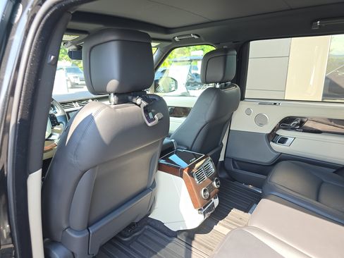 Used 2021 Land Rover Range Rover P525 Westminster Edition LWB AWD/4WD image 15