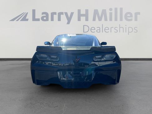 Used 2016 Chevrolet Corvette Z06 w/ C7.r Special Edition image 3