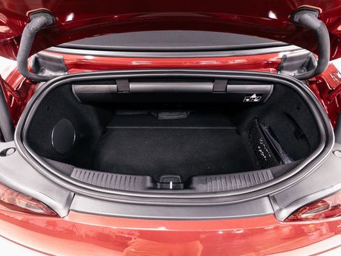 Used 2022 Mercedes-Benz SL 63 AMG 4MATIC image 32