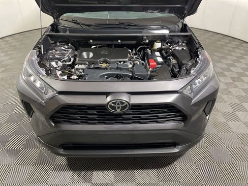 Used 2022 Toyota RAV4 LE AWD/4WD image 25