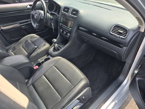 Used 2011 Volkswagen Jetta TDI FWD image 26