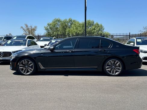 Used 2019 BMW M760i xDrive w/ Luxury Rear Seating Package AWD/4WD image 6