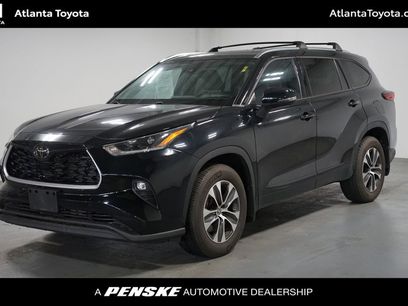 Used 2021 Toyota Highlander XLE