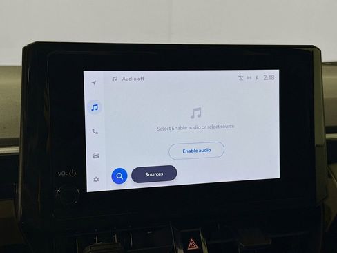 Used 2025 Toyota Corolla SE image 14