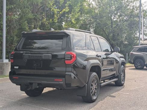 Certified 2026 Toyota 4Runner SR5 AWD/4WD image 3