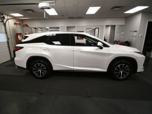 Used 2021 Lexus RX 350L Premium w/ Premium Package AWD/4WD image 9