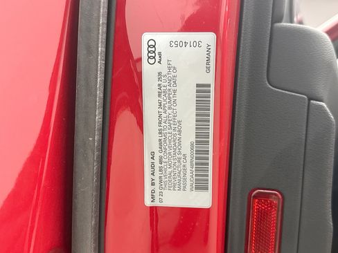 Used 2024 Audi A4 2.0T Premium image 11